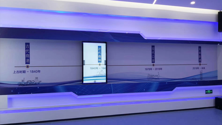 滑軌屏觸摸屏一體機使用效果視頻